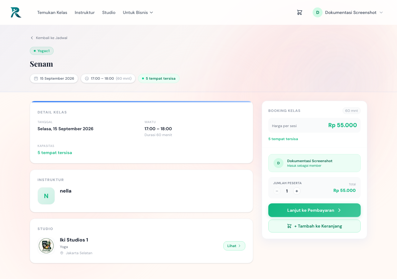 Tangkapan layar halaman detail kelas sebelum booking, menampilkan jadwal, instruktur, lokasi studio, dan tombol Lanjut ke Pembayaran